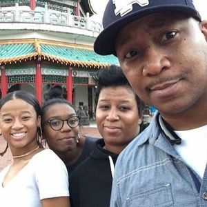 Meet your Posher, Charmin